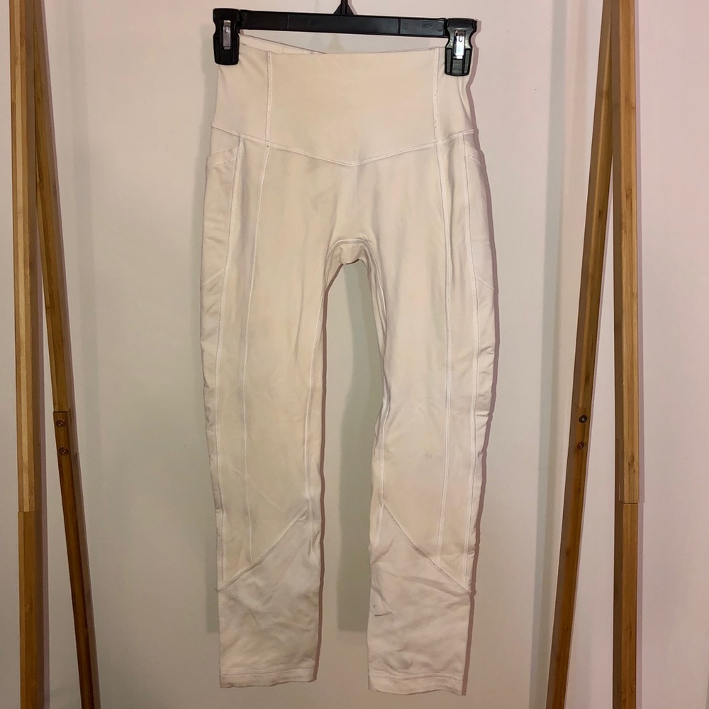 Lululemon All The Right Places Cropped Leggings
